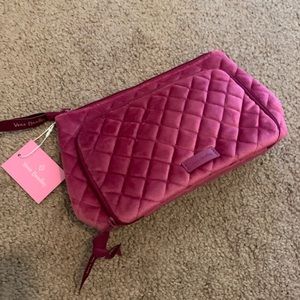 New with tags vera Bradley make up/travel bag